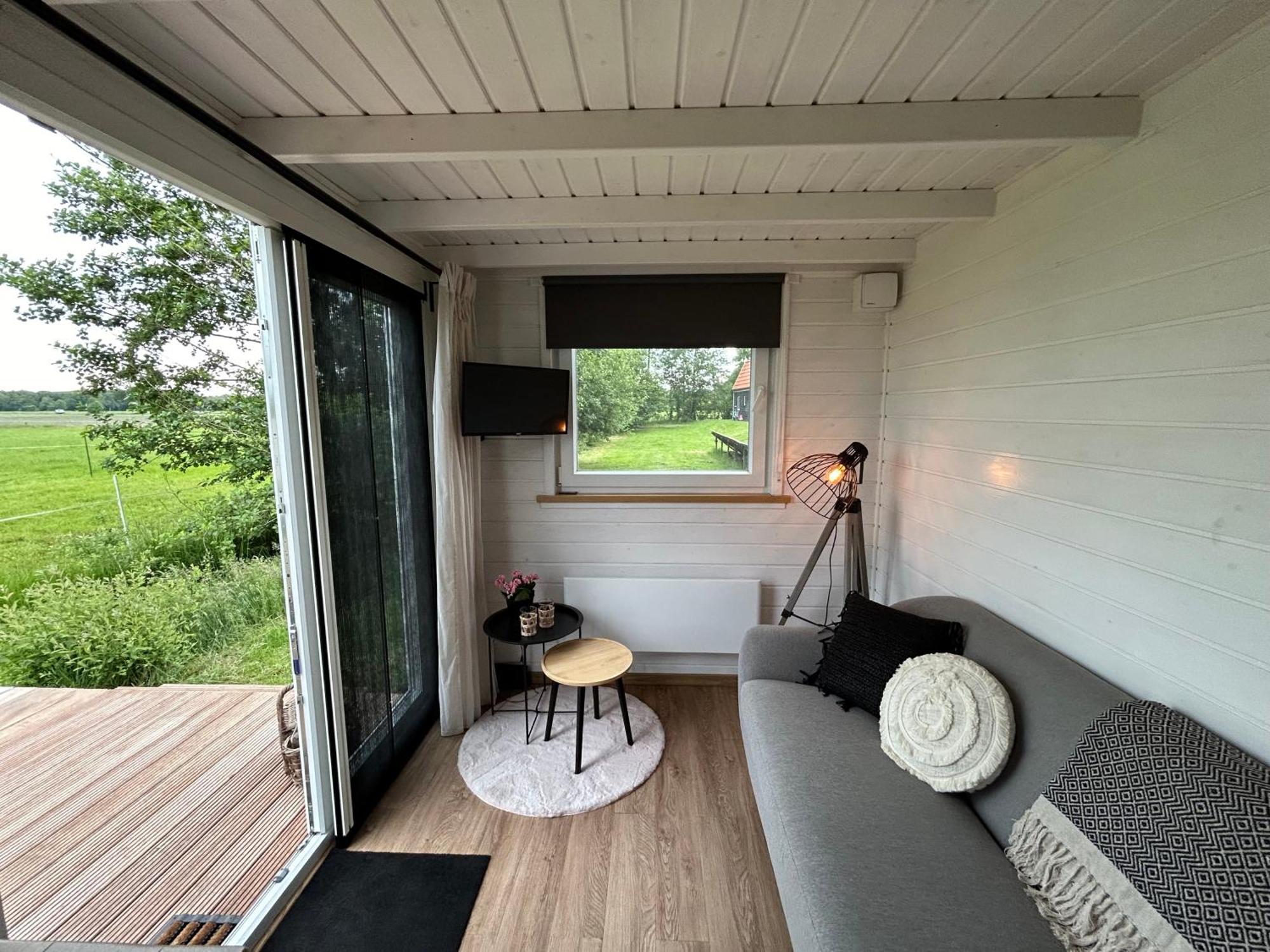 T'Hus Bed & Breakfast Katlijk Exterior foto