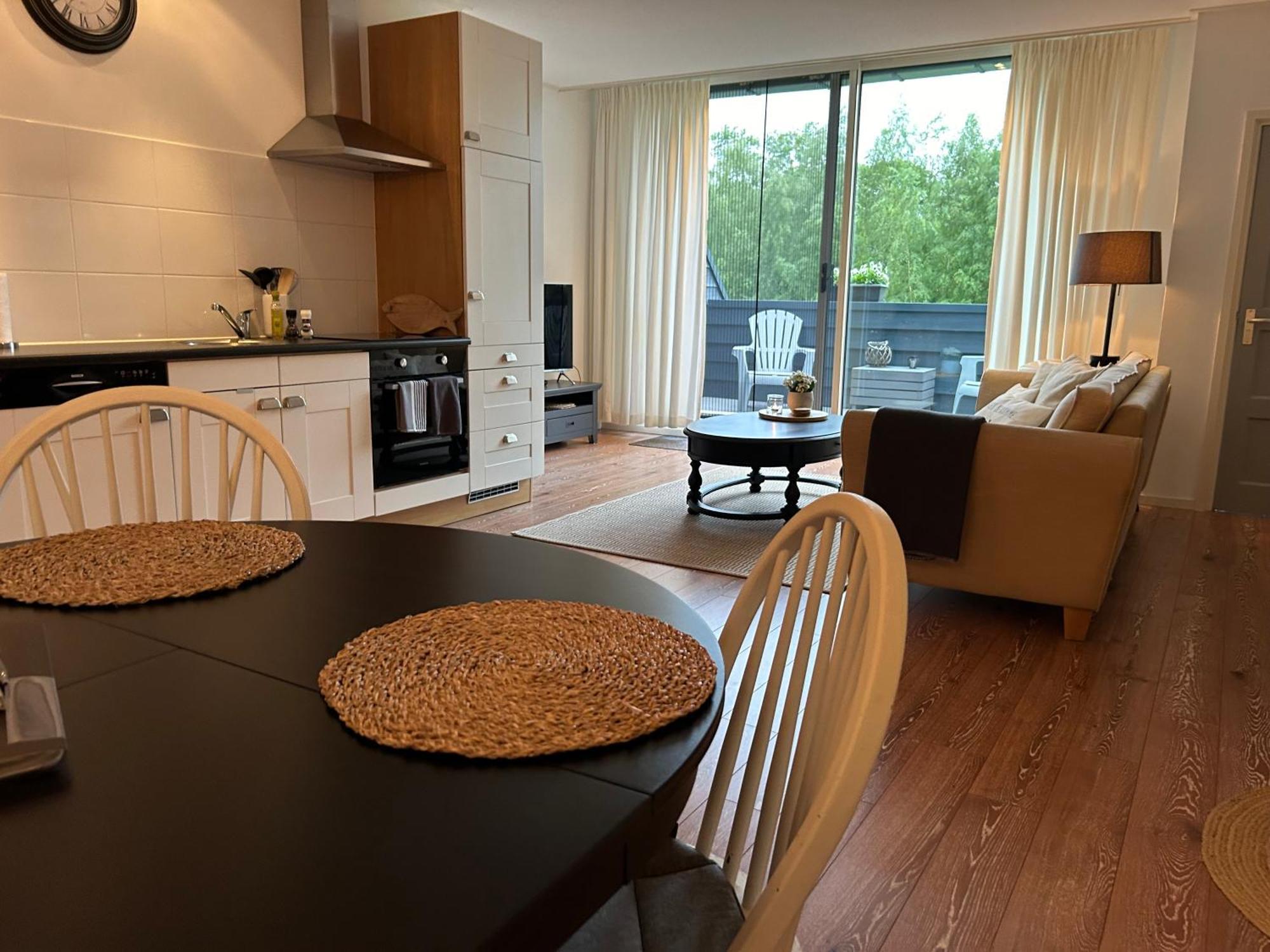 T'Hus Bed & Breakfast Katlijk Exterior foto