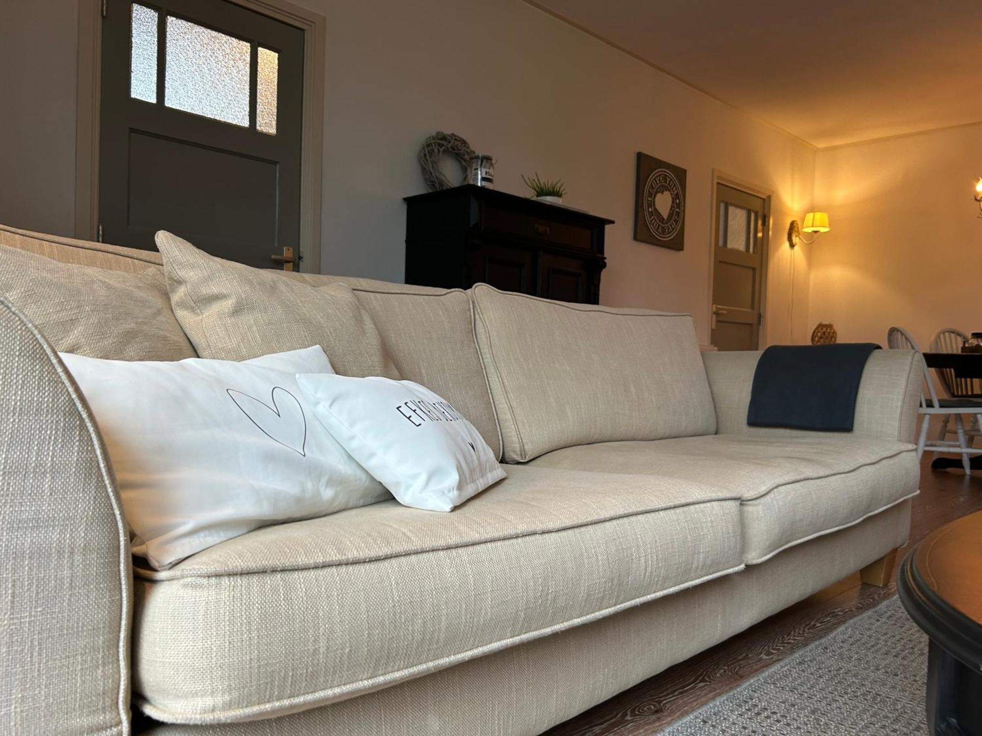 T'Hus Bed & Breakfast Katlijk Exterior foto